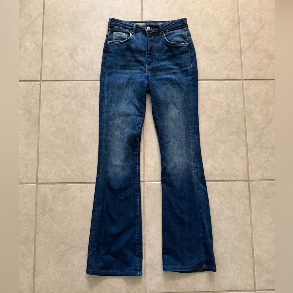 Anthropologie Pilcrow Classic Blue Flair high rise Women's Jeans EUC